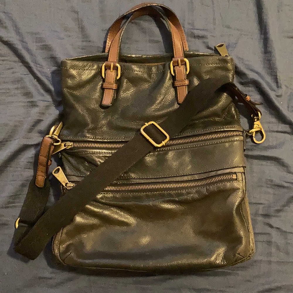 Fossil leather Explorer Tote Purse